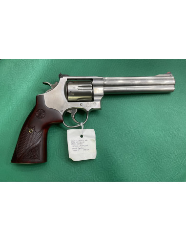 Smith & Wesson 629-6 6.1/2” Deluxe calibro 44mag