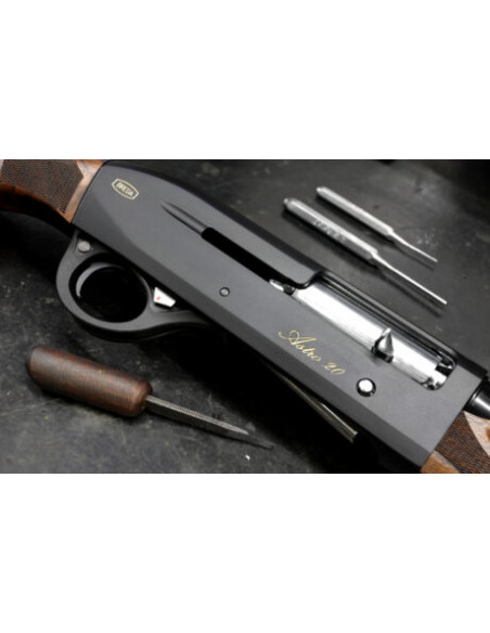 Fucile semiautomatico calibro 12 Breda armi modello Astro c20 legno 71 cm