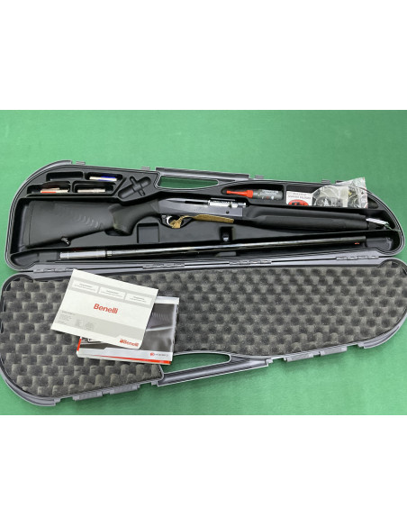 Fucile semiautomatico usato Benelli calibro 20 modello confort con strozzatura canna 66 cm