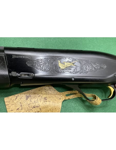 Fucile semiautomatico in polimero canna 70 cm con strozzatori Browning Maxus 2 Black Gold calibro 12