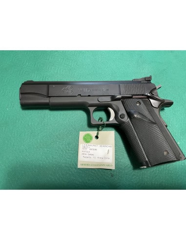 LAR Grizzly calibro 45 win mag