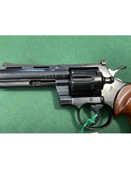 Colt Python 4” Royal Blue calibro 357mag
