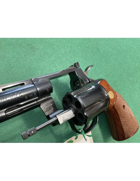 Colt Python 4” Royal Blue calibro 357mag