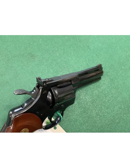Colt Python 4” Royal Blue calibro 357mag