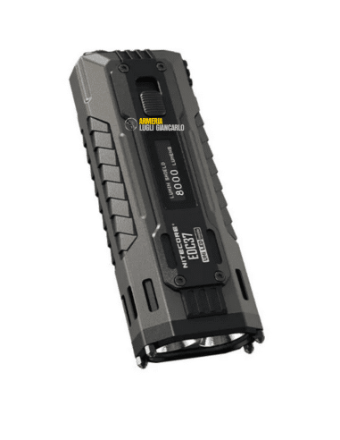 Nitecore - EDC37 - 8000 Lumens, 420 metri, Batteria 8000mAh, Ricarica USB-C - Torcia Tattica a LED