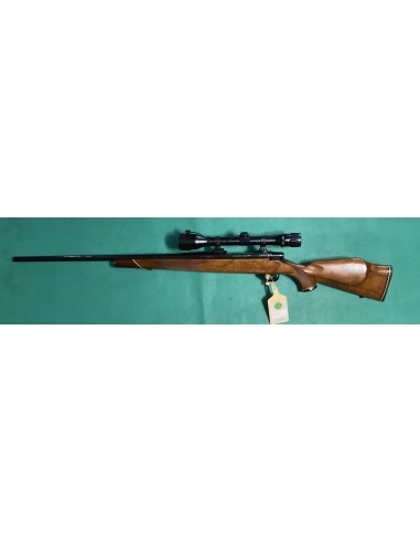 Carabina da caccia con ottica Weatherby Vanguard calibro 270 Win.