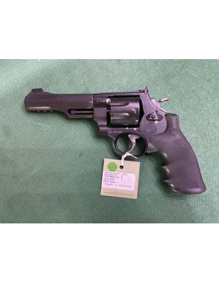Smith e Wesson 327 M&P R8 Performance Center 4” calibro 357mag