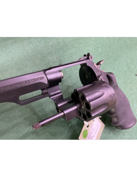 Smith e Wesson 327 M&P R8 Performance Center 4” calibro 357mag