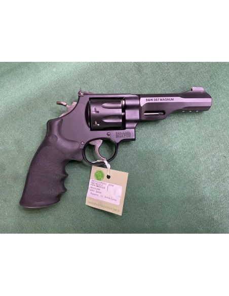 Smith e Wesson 327 M&P R8 Performance Center 4” calibro 357mag