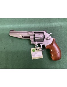 Smith & Wesson 627 5” Performance Center calibro 357mag