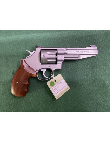 Smith & Wesson 627 5” Performance Center calibro 357mag