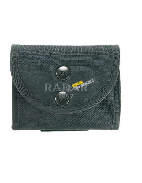 Porta guanti in “Multilayer” Cordura,con bottoni in due posizioni, applicazione con passante fisso.Radar Cod. 4086-3401