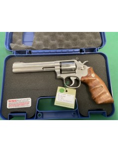 Smith e Wesson 617 6” calibro 22lr 2