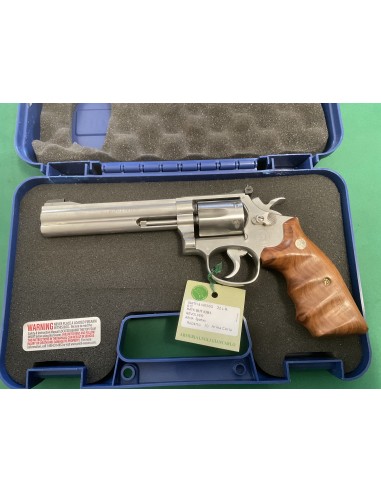 Smith e Wesson 617 6” calibro 22lr