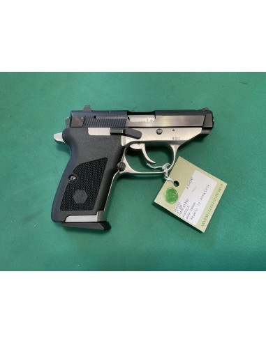 Sphinx AT380 calibro 9 corto