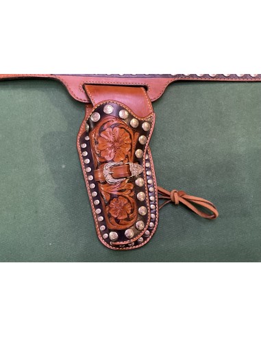 cinturone in cuoio e pelle per revolver SAA