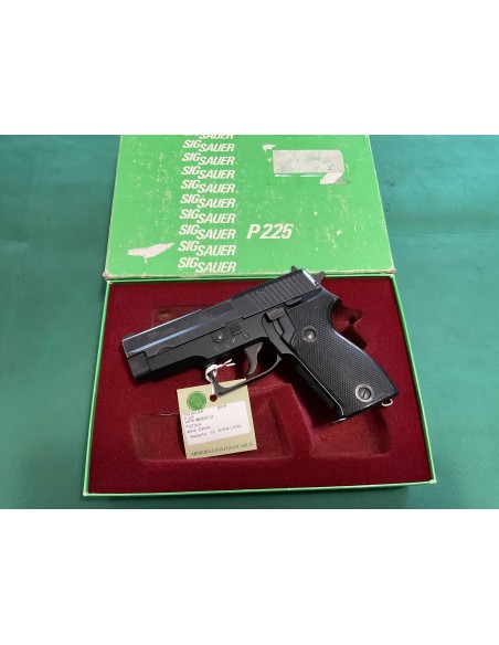 Sig Sauer P225 calibro 9x19