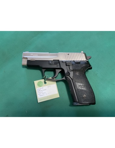 Sig Sauer P228 Dual Tone calibro 9x19