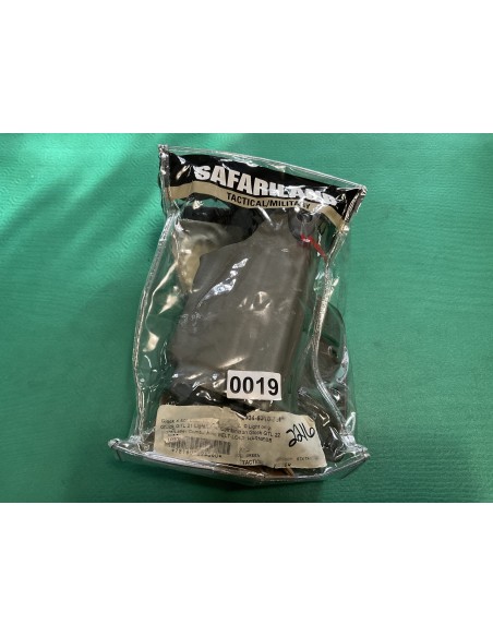 Safariland 6004-8310 Glock 17-22 con torcia